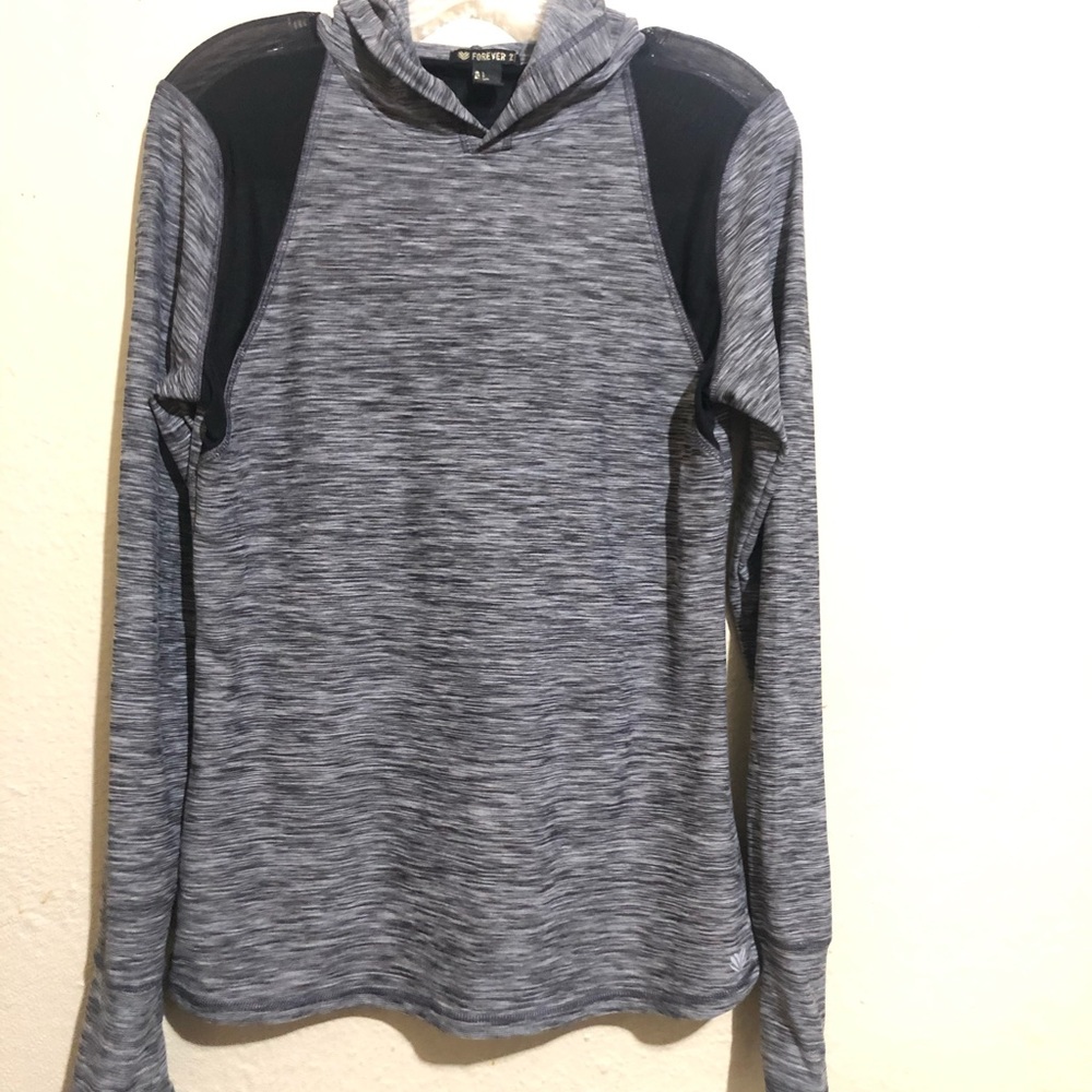 Forever21 Athletic Women’s Top Size Large